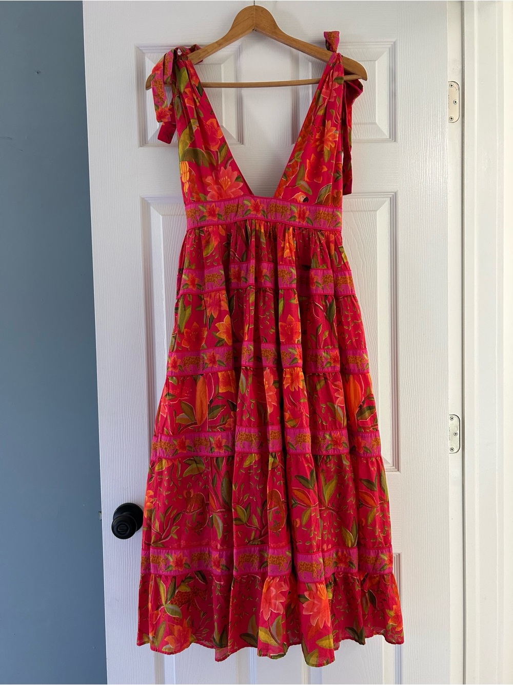 Farm Rio Solar Forest Floral V‑Neck Tiered Maxi Dress Bright Pink NWT XL - Picture 7 of 7